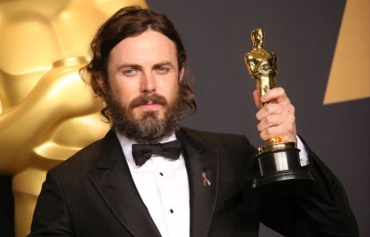 Világsztárokkal, magyar pénzből készül sci-fi Etyeken