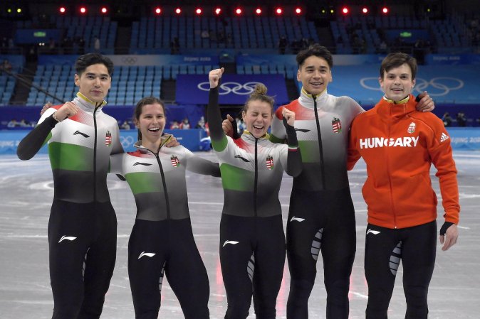 Olimpiai bronzérmes a rövidpályás gyorskorcsolya vegyes váltó