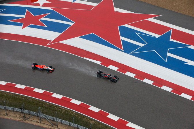 F1: Amerikai tulaj és csapat pipa, na de hol vannak a versenyzők?