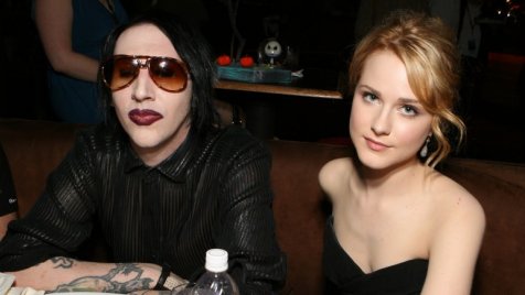 Itt az Evan Rachel Wood és Marilyn Manson bántalmazó kapcsolatáról szóló dokufilm trailere