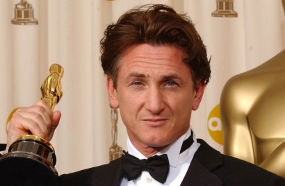 Zelenszkij nem beszélt az Oscar-gálán – most akkor Sean Penn beolvasztja a díjait?