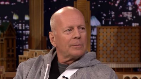 Megható fotókat posztolt felesége Bruce Willisről 
