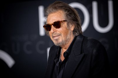 Al Pacino egy Shrek-telefonnal hozta lázba az internetet