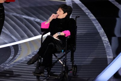Liza Minnellit tolószékbe kényszerítették az Oscar-gálán?