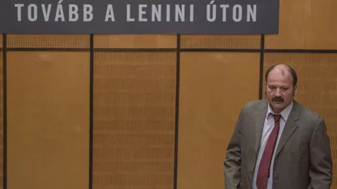 Besúgó VS Valóság - ilyen volt, amikor tényleg be akartak valakit szervezni 