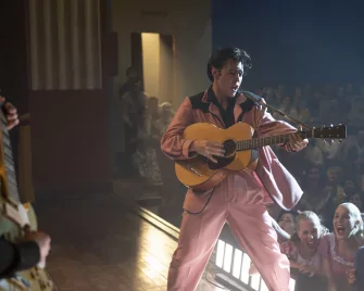 Az Elvis nyomokban Elvist tartalmaz