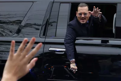 Johnny Depp MEGNYERTE a rágalmazási pert Amber Heard ellen
