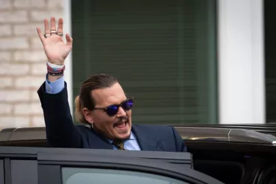 Johnny Depp egy videóval is megköszönte rajongói szeretetét