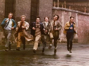 Tényleg örök klasszikus a Megáll az idő, amiben még a sz*r is le van sz*rva