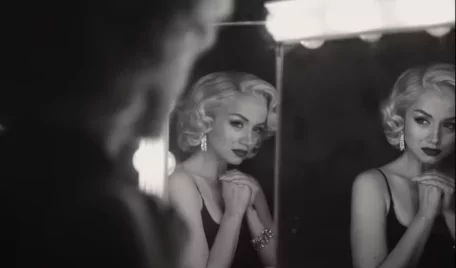 Ilyen lett Ana de Armas szőkesége az új Marilyn Monroe-filmben