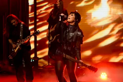 Rockdallal rukkolt elő Demi Lovato