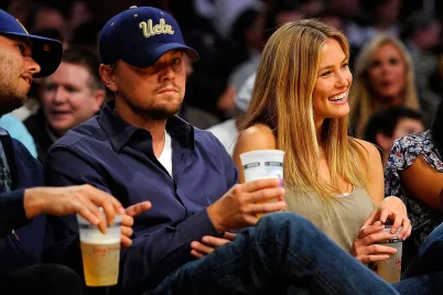 Az internetes népművészek kezelésbe vették a 25 éves barátnőjével szakító Leonardo DiCapriót