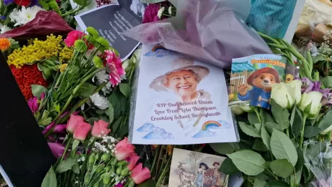 Az RTL és a TV2 is élőben közvetíti II. Erzsébet királynő temetését