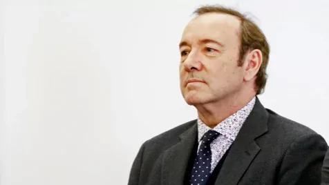 Kevin Spacey a bíróság előtt vallott arról, miért lett ilyen borzalmas a Kártyavár utolsó évada
