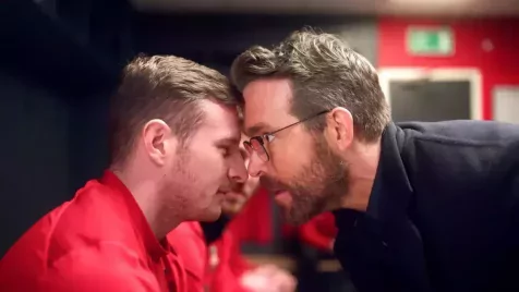 Ryan Reynolds átment Ted Lassóba, és ezzel mindenki jól járt