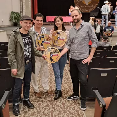 Fődíjat és lemezt hozott Texasból A Nyughatatlan