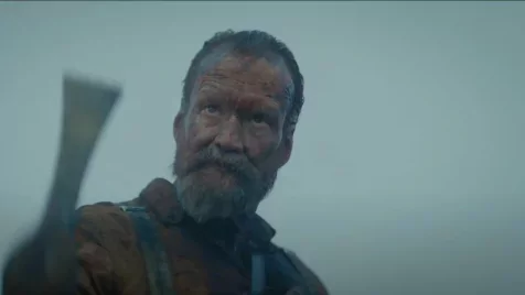 Nem ismer se istent, se embert, se fizikát – Ilyen egy bepipult nácivadász