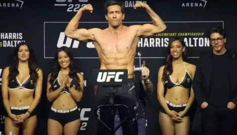 Mindenkit meglepett a szétgyúrt Jake Gyllenhaal megjelenése az MMA-bajnokságon