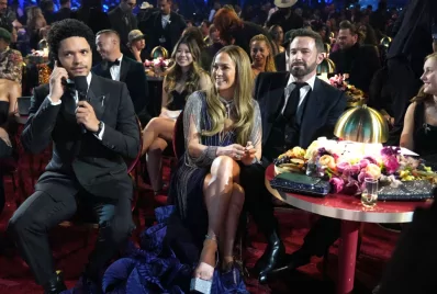 Ben Affleck elárulta, mit súgott Jennifer Lopeznek a Grammy-gálán