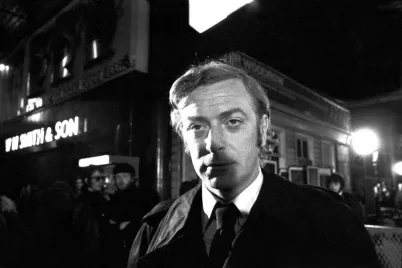 Michael Caine: nehéz gyerekkor után kalandos fiatal évek