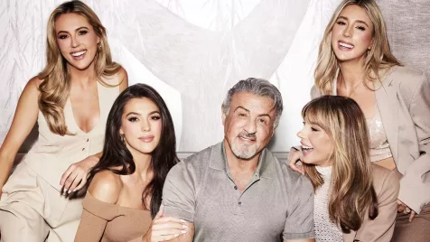 Stallone leütné a lánya udvarlóit, és hidegrázást kap a nagypapaszereptől
