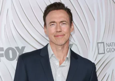 Van egy színész, aki ideális Elon Musk lenne