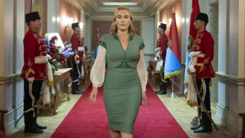 A rezsim - Mi lenne, ha Elena Ceauşescu beköltözne a Buckingham-palotába?