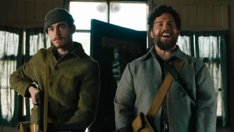Guy Ritchie új filmje is elkerüli a mozikat