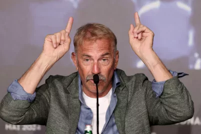 Földbe állt Kevin Costner westernje