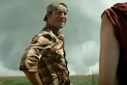 Tévénézettség: ezeket a filmeket nézték a legtöbben a 40 fokos hőkupola idején