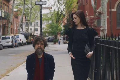 Peter Dinklage és Anne Hathaway szatírájától garantáltan megjön az életkedved