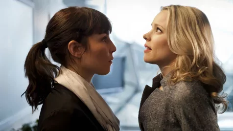 Ezért forgatta le Brian De Palma a Szerelmi bűnök remake-jét