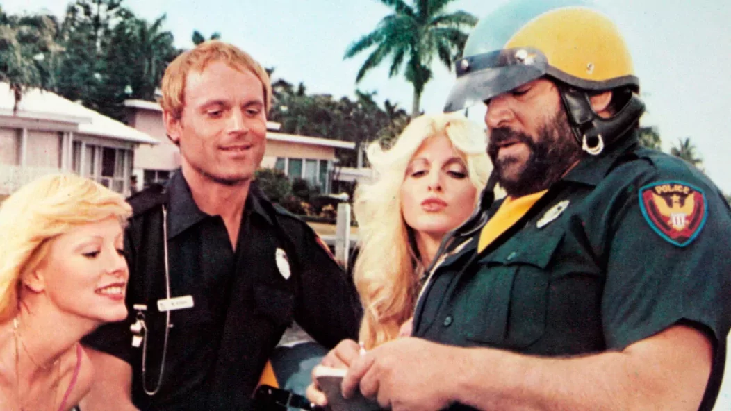 8 érdekesség Bud Spencer és Terence Hill zsarufilmjéről, a Bűnvadászokról