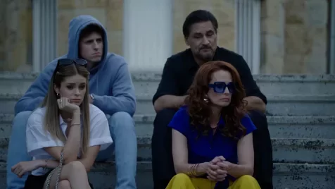 Pokoli rokonok - Még nem látszik, de ez Dobó Kata sorozata lesz