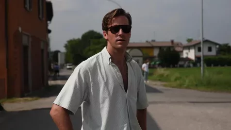 Csapnivaló rendező filmjében kapott főszerepet Armie Hammer 