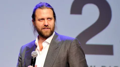 Csalással vádolják a 47 ronin rendezőjét: súlyos pénzekkel húzta le a Netflixet 