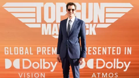 Összeesküvéses UFO-filmmel jön a Top Gun: Maverick rendezője