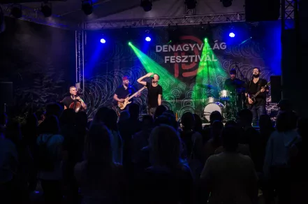 Denagyvilág Fesztivál 2025 – Összművészeti élmények a Duna közepén