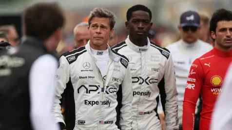 F1 – Brad Pitt karizmája a kliséket is legyőzi