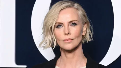 Boldog szülinapot! Charlize Theron betöltötte az 50-et, és imádja