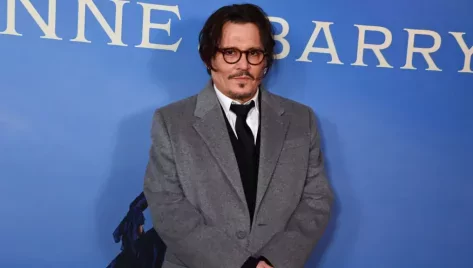 Johnny Depp megtörte a csendet: így bántalmazta gyerekkorában az édesanyja