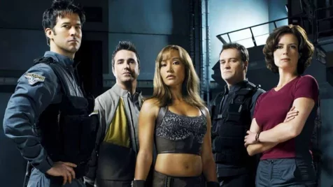 Az Amazonon folytatódik a legendás háborús sci-fi-sorozat, a Csillagkapu