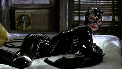 Michelle Pfeiffer élő madarat tartogatott a szájában