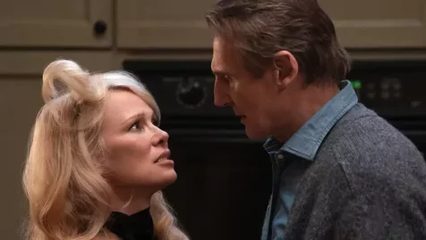„Túl forró” – A Csupasz pisztoly intim jelenetéről vallott Liam Neeson 