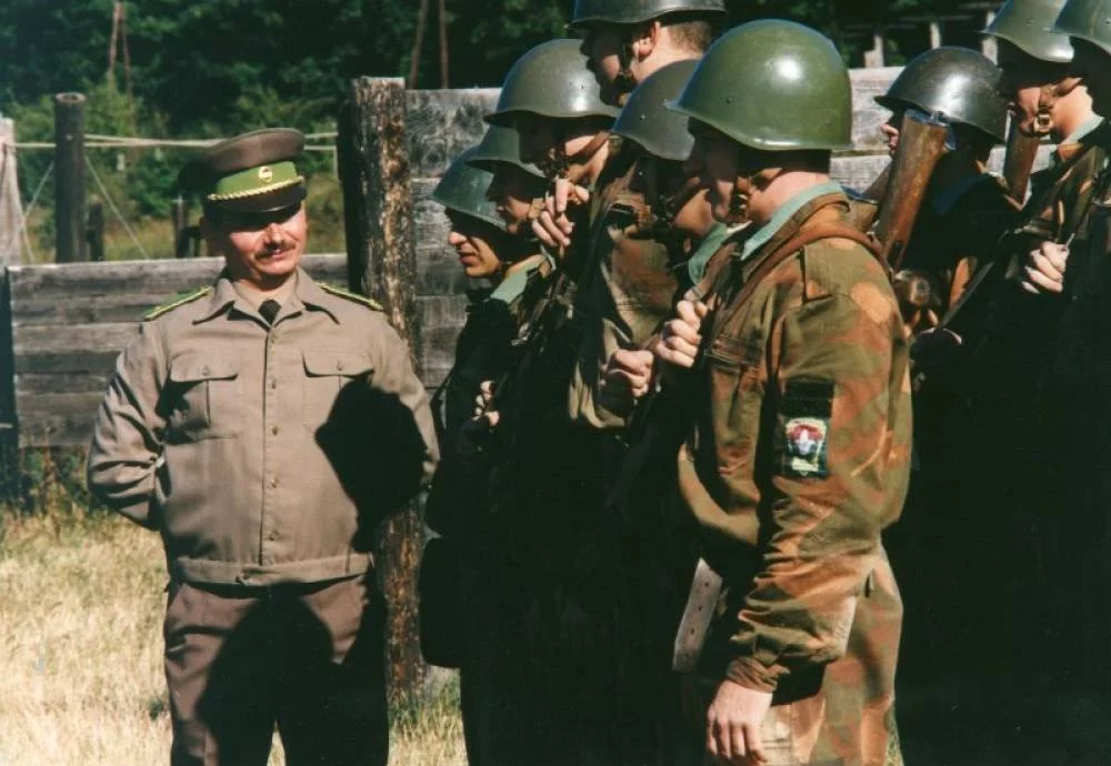 Kisváros || Lívia, a testőrnő