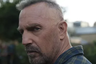 Kevin Costner megszólalt a nemi-erőszak jelenettel kapcsolatos peréről 