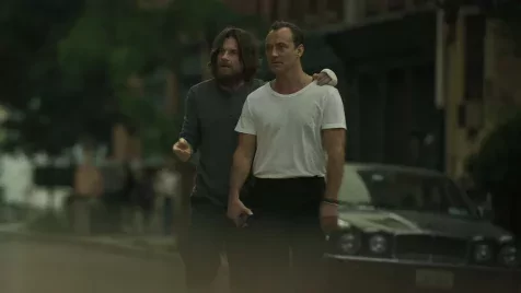 Fergetegesnek ígérkezik Jude Law és Jason Bateman netflixes sorozata: itt az előzetes 