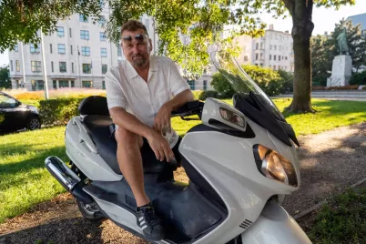 „Diaz még sosem evett kakasherepörköltöt, mondjuk én sem főztem soha” – Anger Zsolttal új tévés műsoráráról beszélgettünk