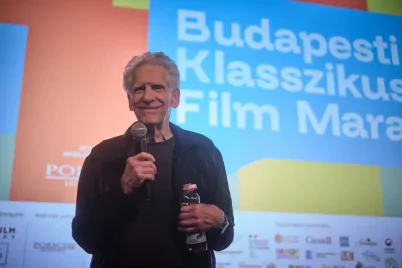 Coppola annyira utálta Cronenberg filmjét, hogy el is égette