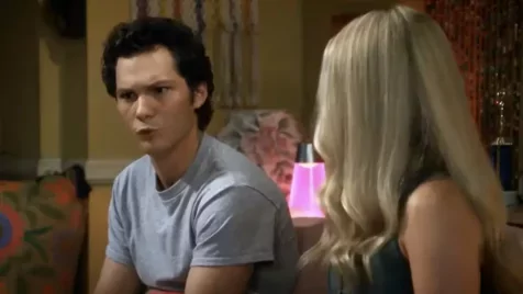 Váratlan meglepetés az Agymenők spinoffjának spinoffjában: ezek az ismerős arcok tűnnek fel 